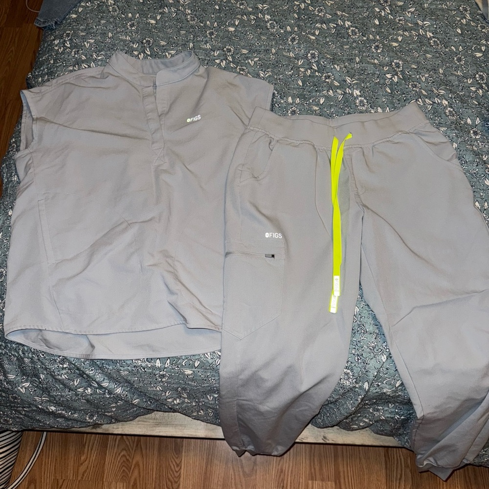 Figs Light Gray Technical Collection Top - image 1